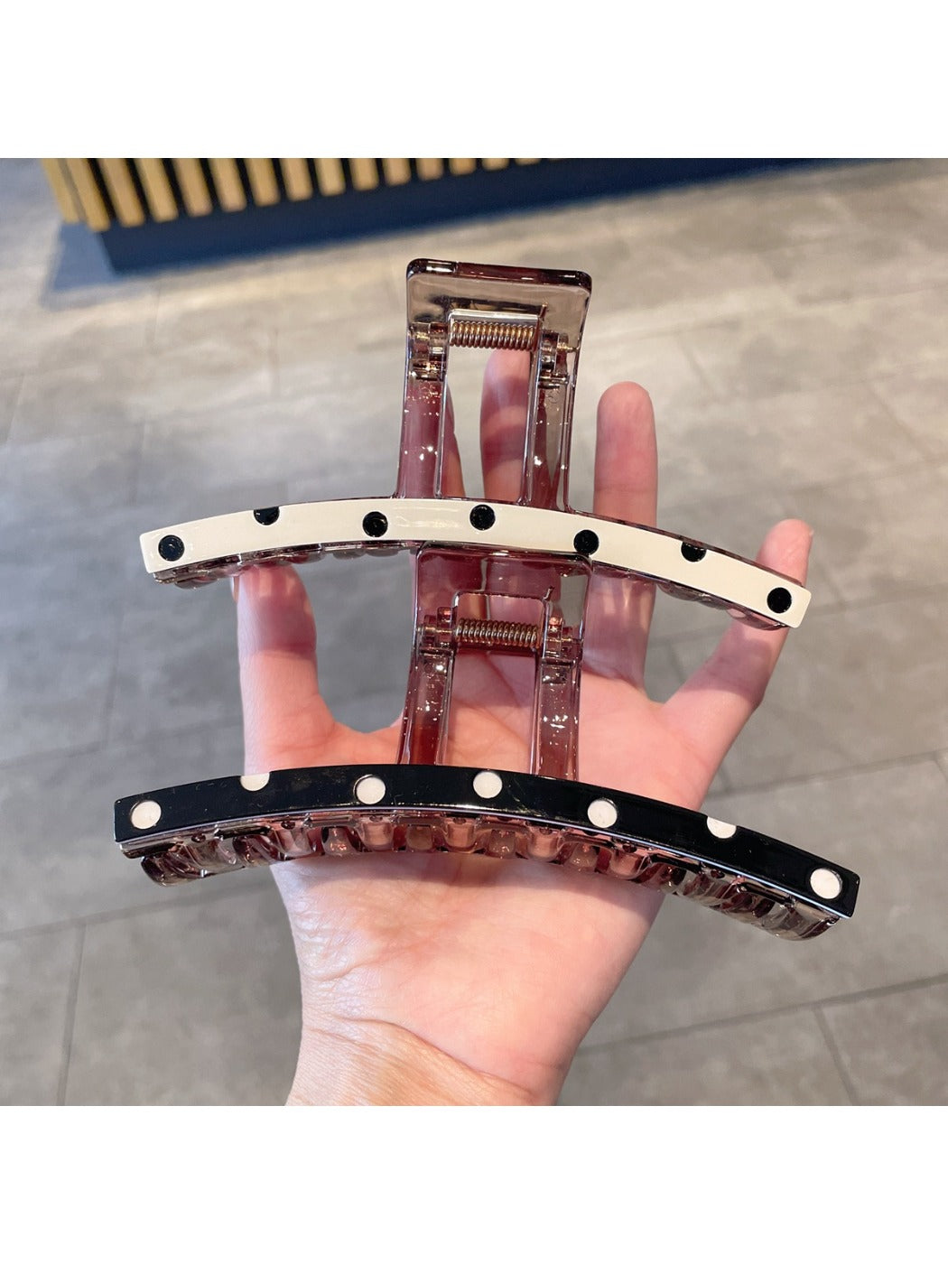 Beau - Polka Dot Hair Claw Clip