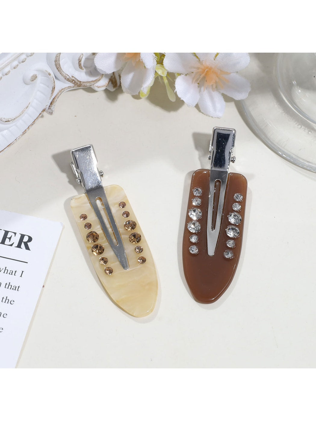 Beau - Acrylic Alloy Floral Butterfly Side Hair Clip