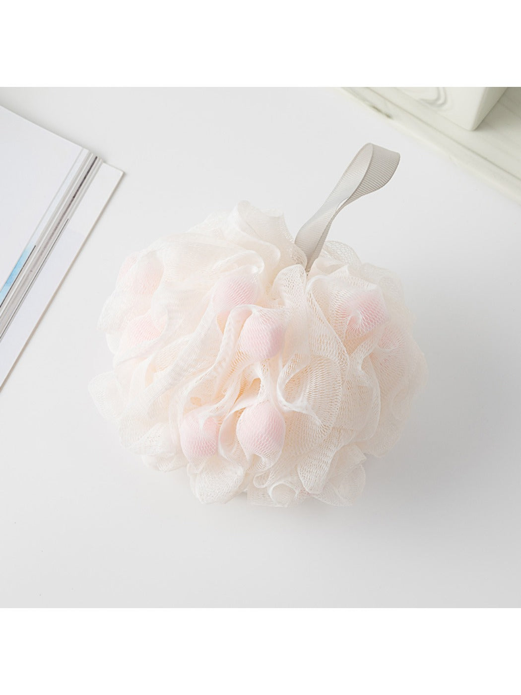 Papo - Cute Solid Colored Bath Pouf