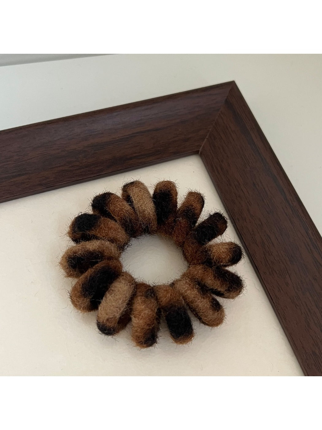 Gifty - Leopard print Phone Line Hair Tie