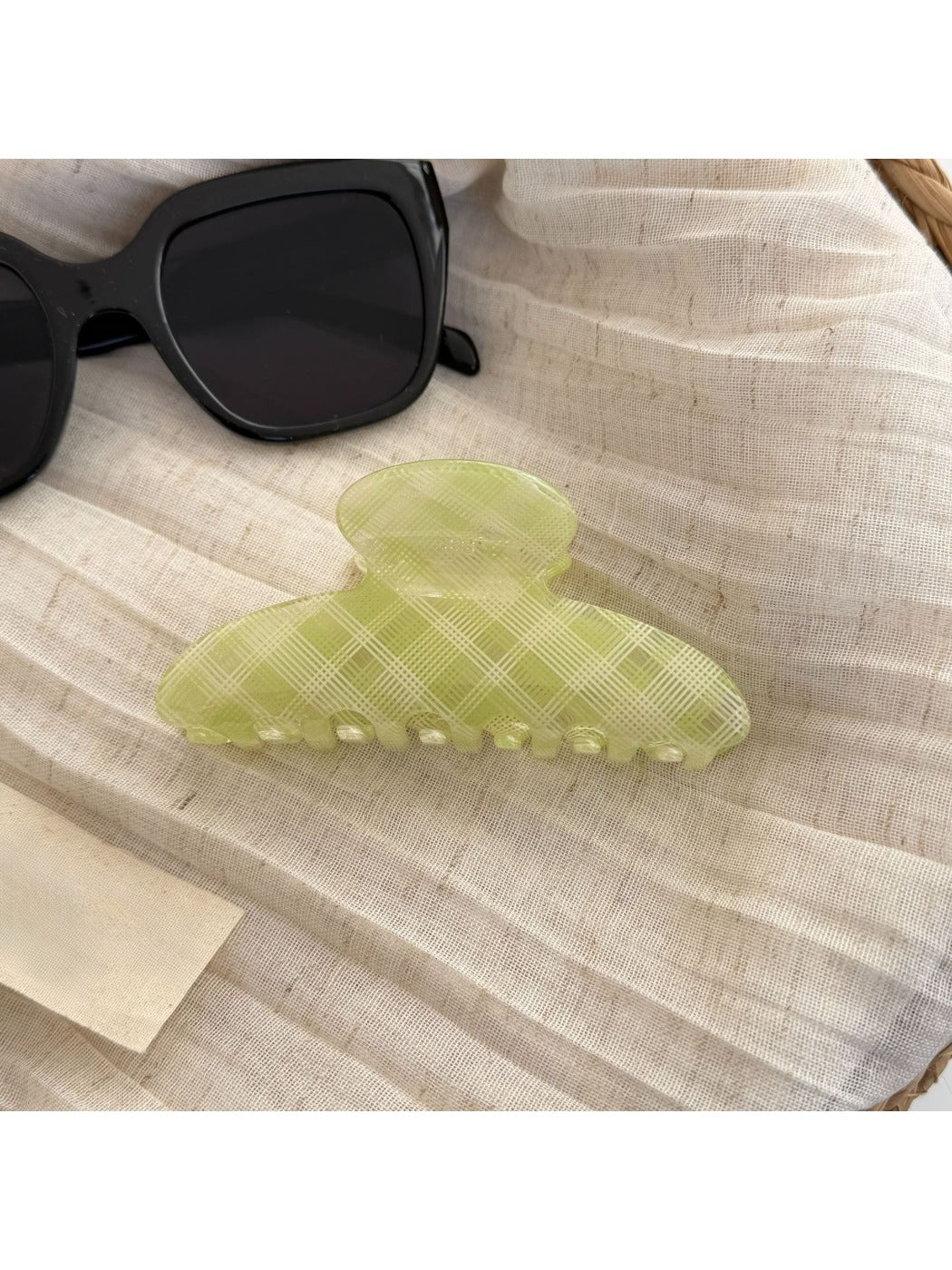 Beau - Green Plaid Claw Clip