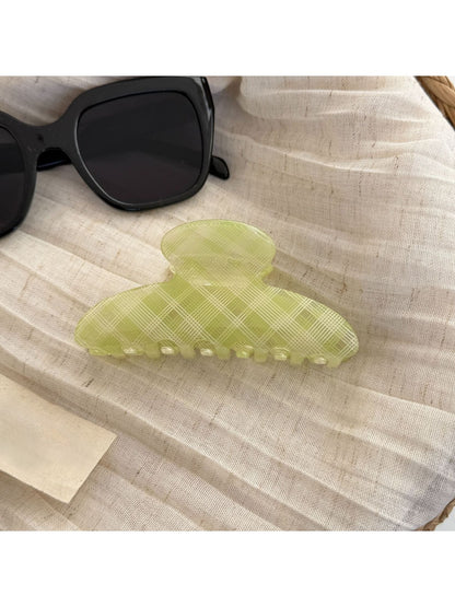 Beau - Green Plaid Claw Clip