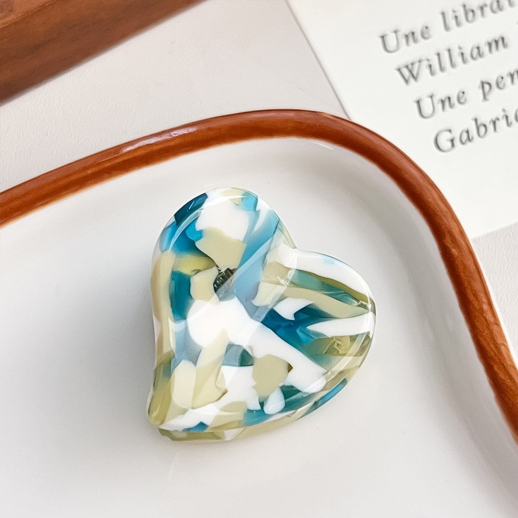 Beau - Muted Heart Shape Fashion Claw Clip