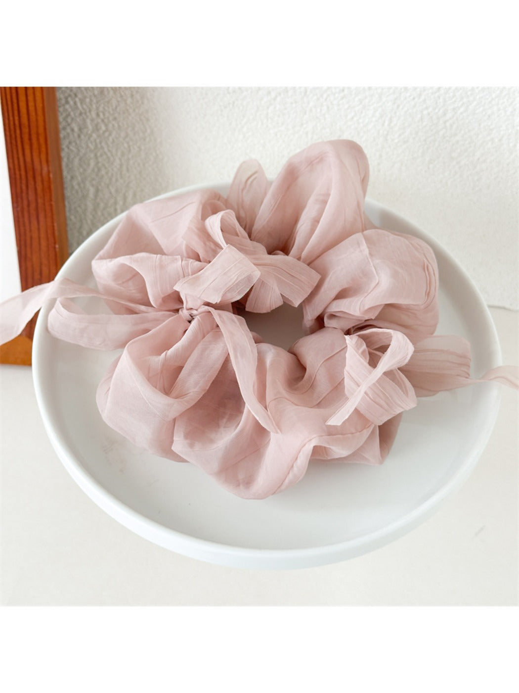 Gifty - Elegant Puff Satin Scrunchie