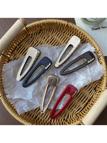 Beau - Vintage Openwork Triangle Hair Clip