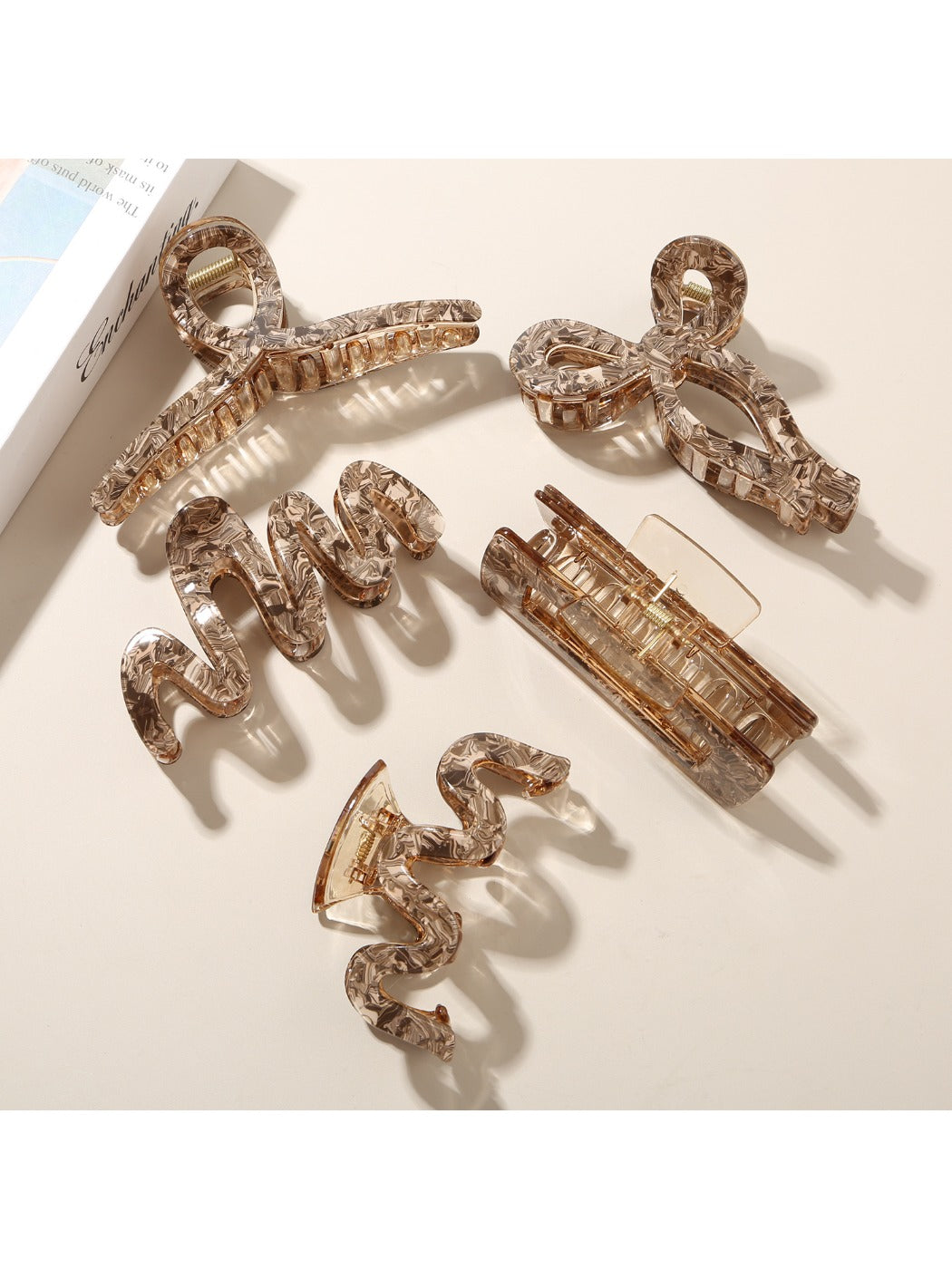 Beau - Vintage Geometric Claw Clip