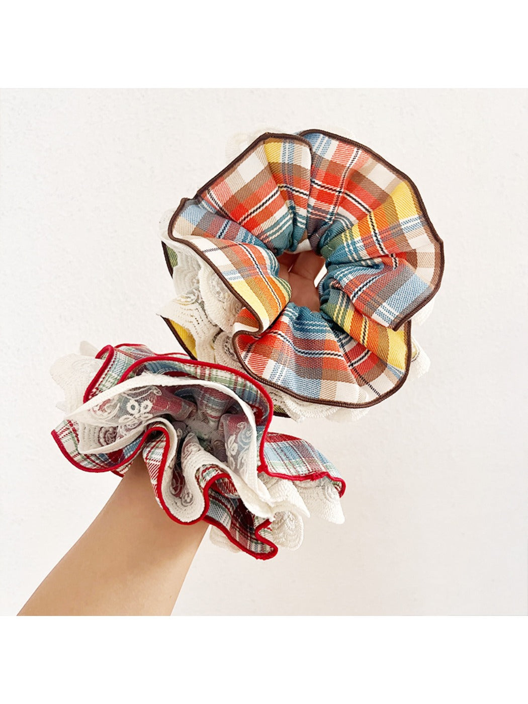 Gifty - Color Block Plaid Lace Scrunchie