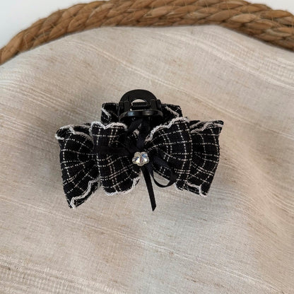 Beau - Women's Plaid Bow Detail Claw Clip