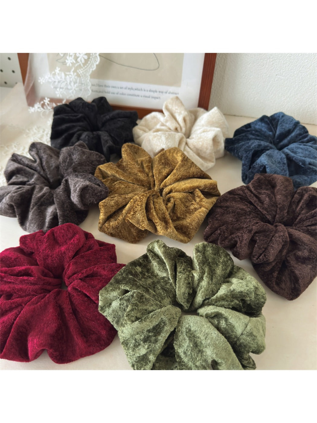 Gifty - Solid Color Plush Hair Ties