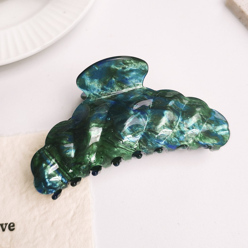 Beau - Elegant Curved Crescent Style Claw Clip