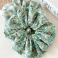 Gifty - Floral Checkered Hair Scrunchie