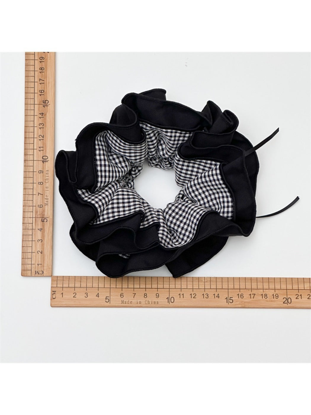 Gifty - Elegant Bow Hair Scrunchie