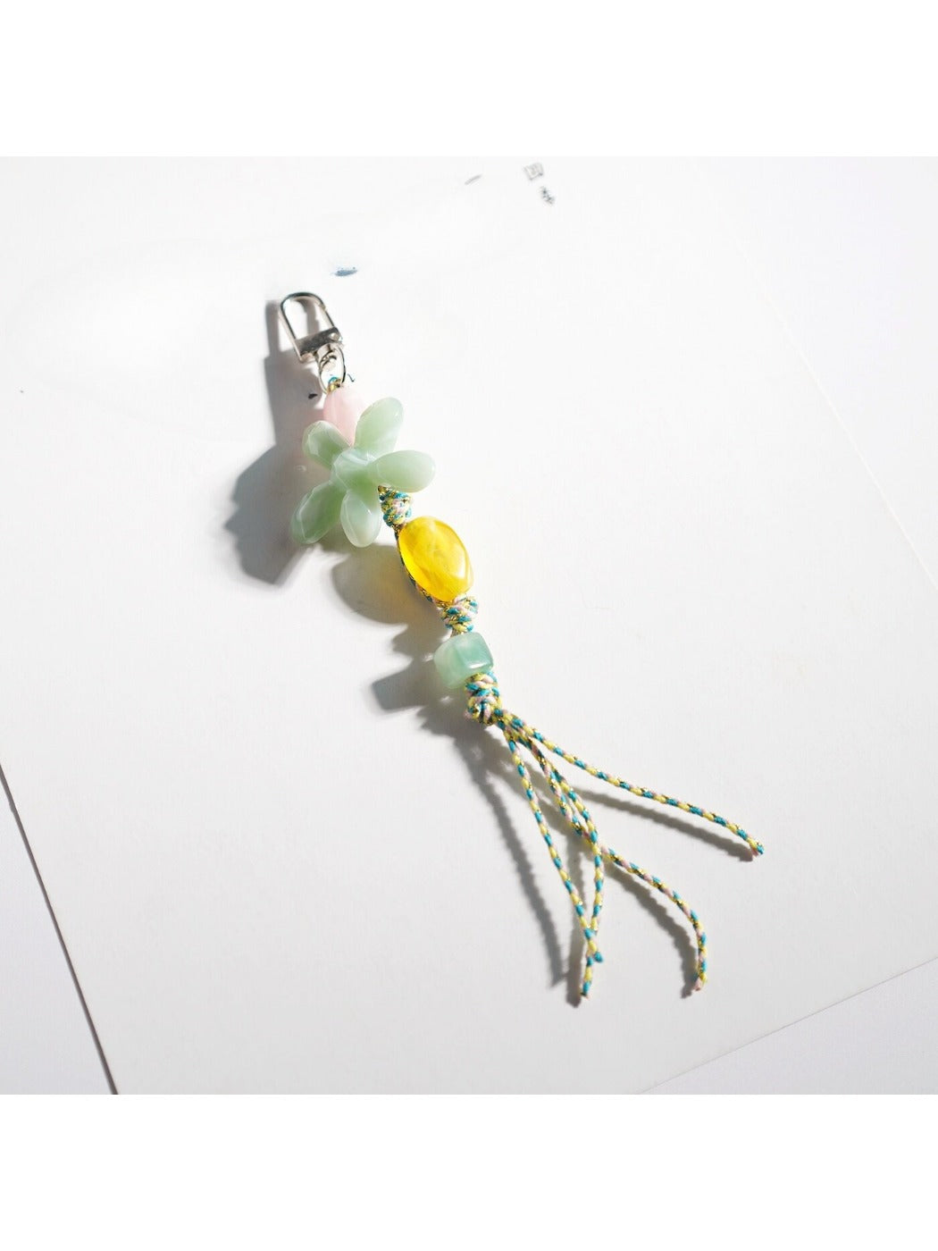 Keypus acrylic beaded flower keychain with pink petals and white center beads