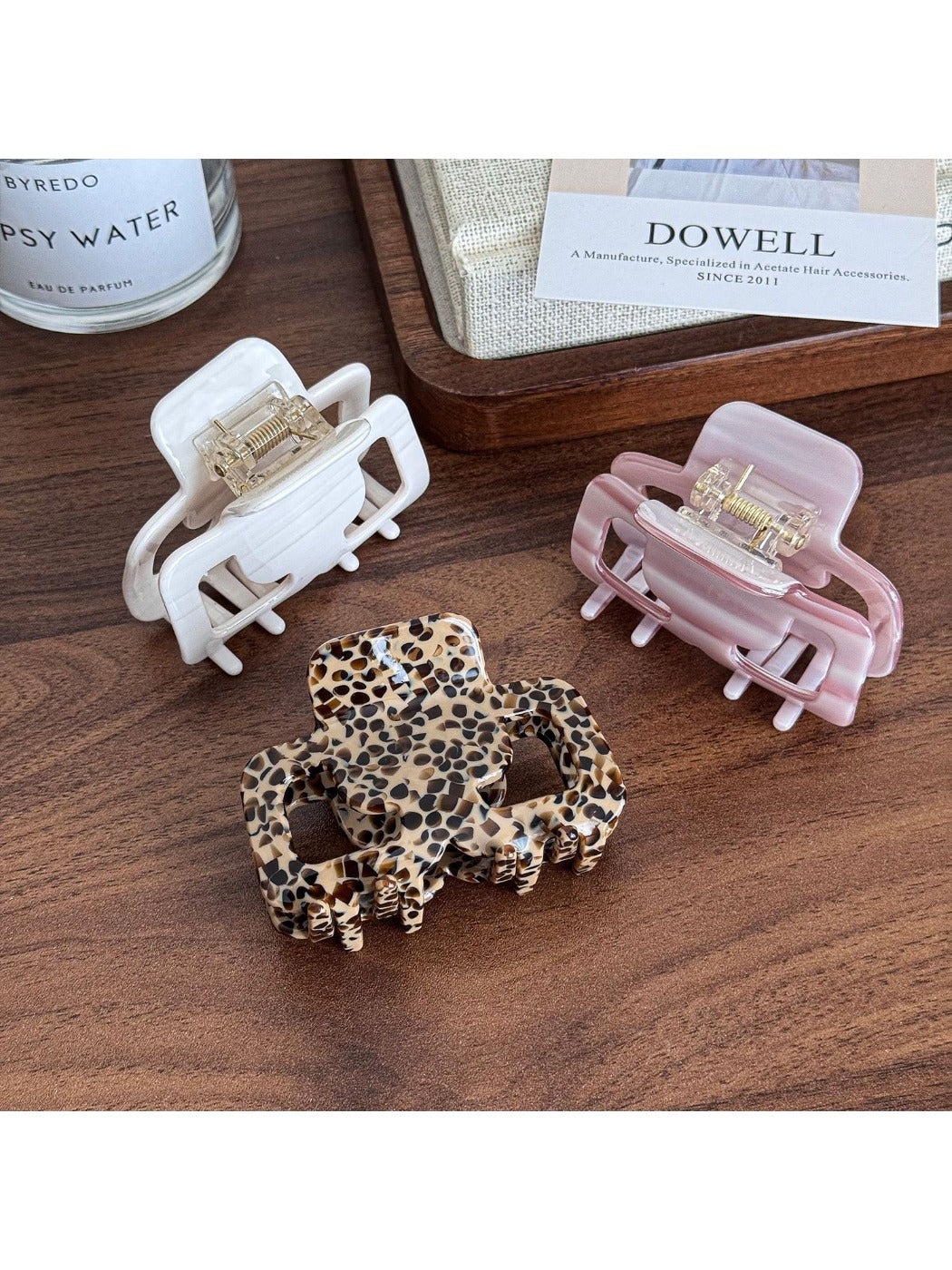 Beau - Small Square Hair Clip Versatile Women