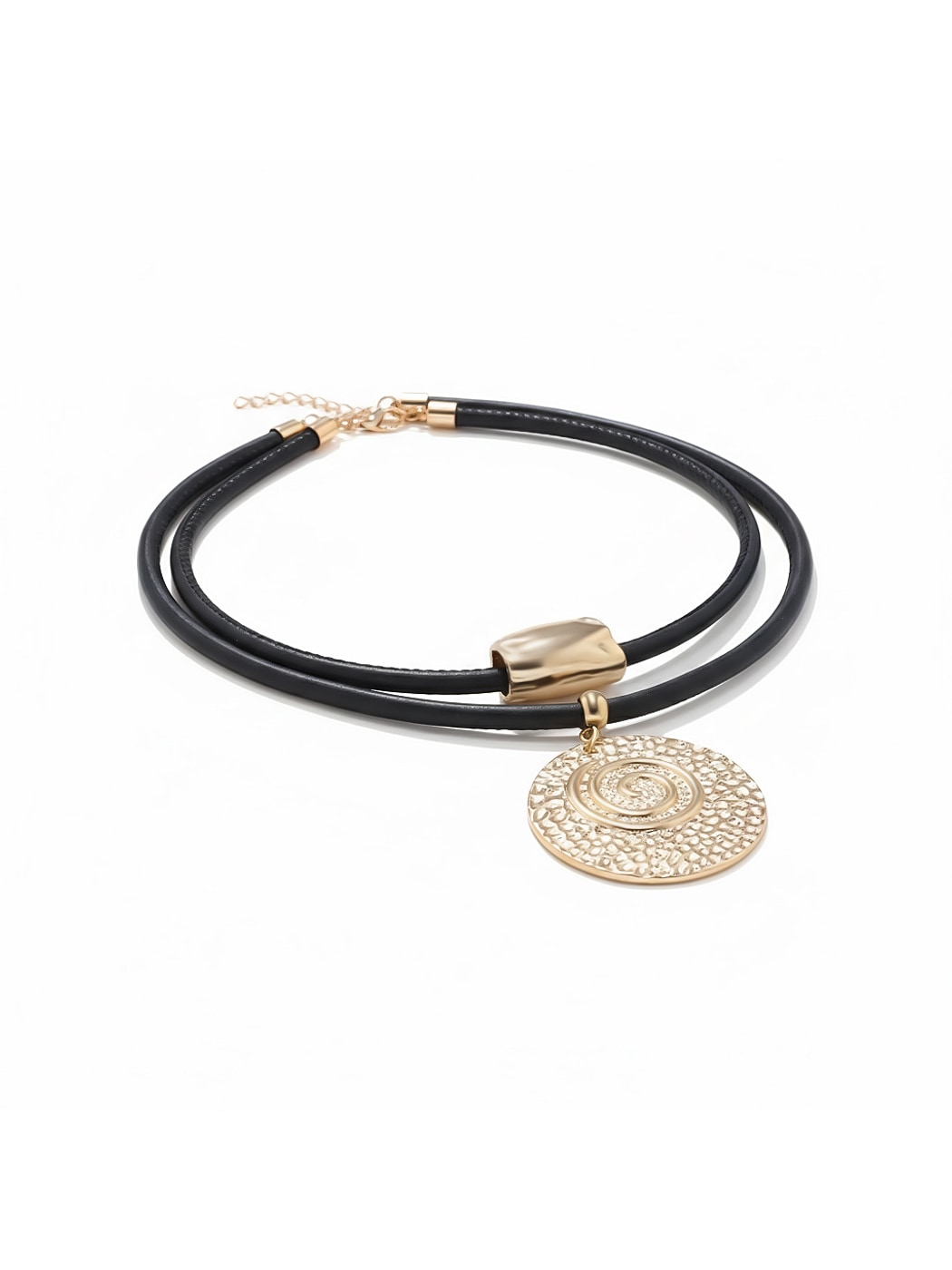 Nozari - Textured Round Retro Style Pendant Necklace