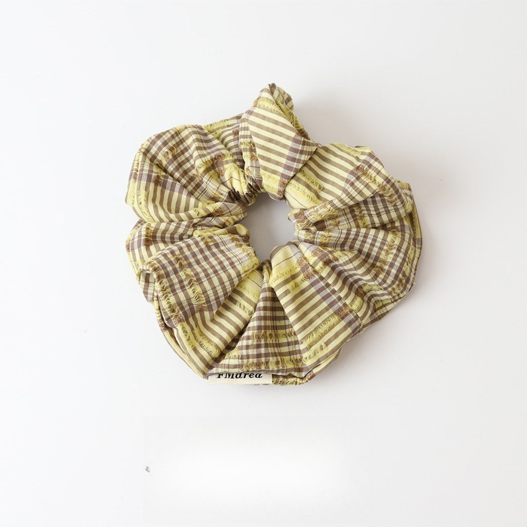Gifty - Ruched Striped Ruffle Fabric Scrunchie