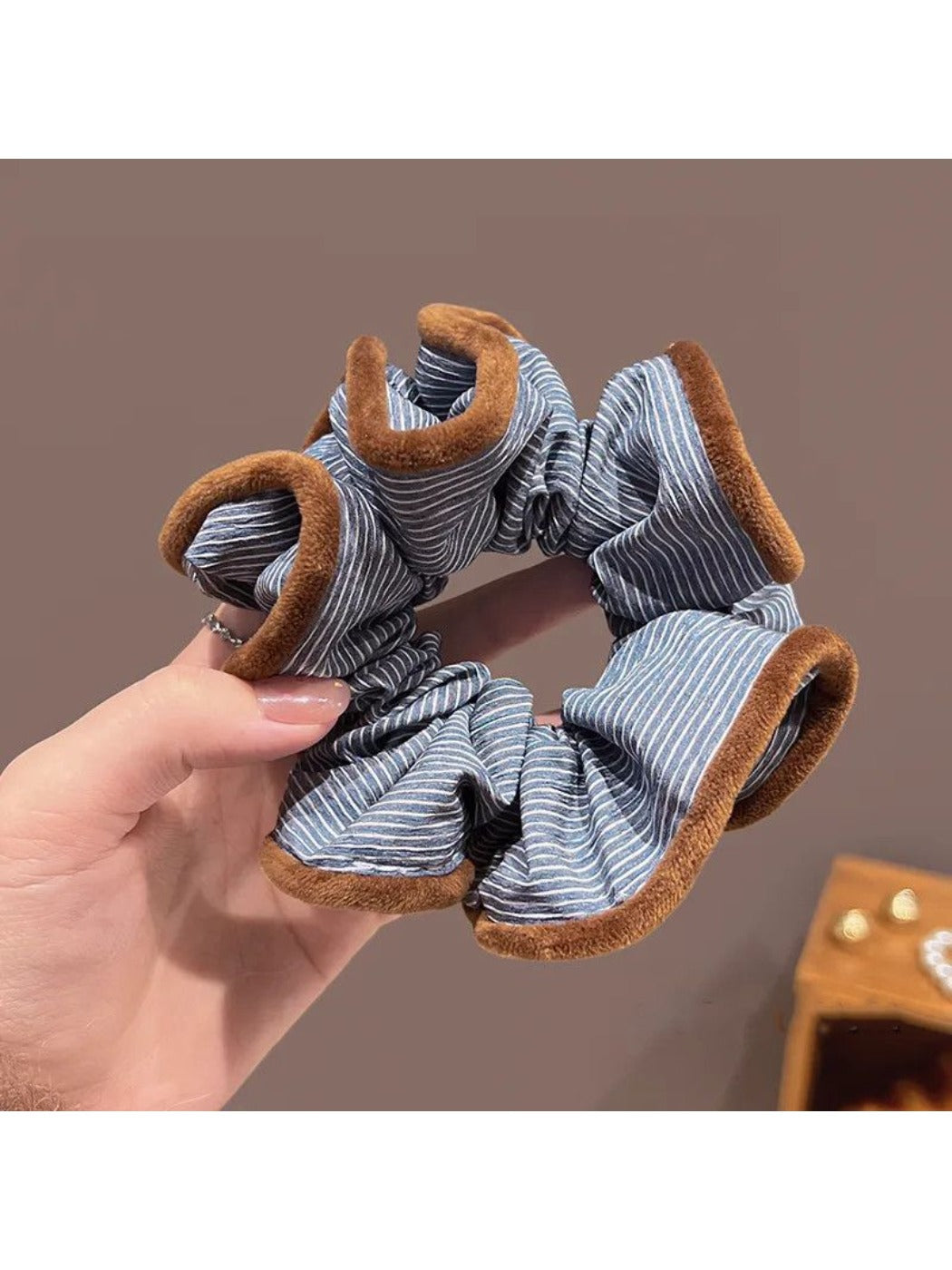 Gifty - Striped Plush Trim Hair Ring