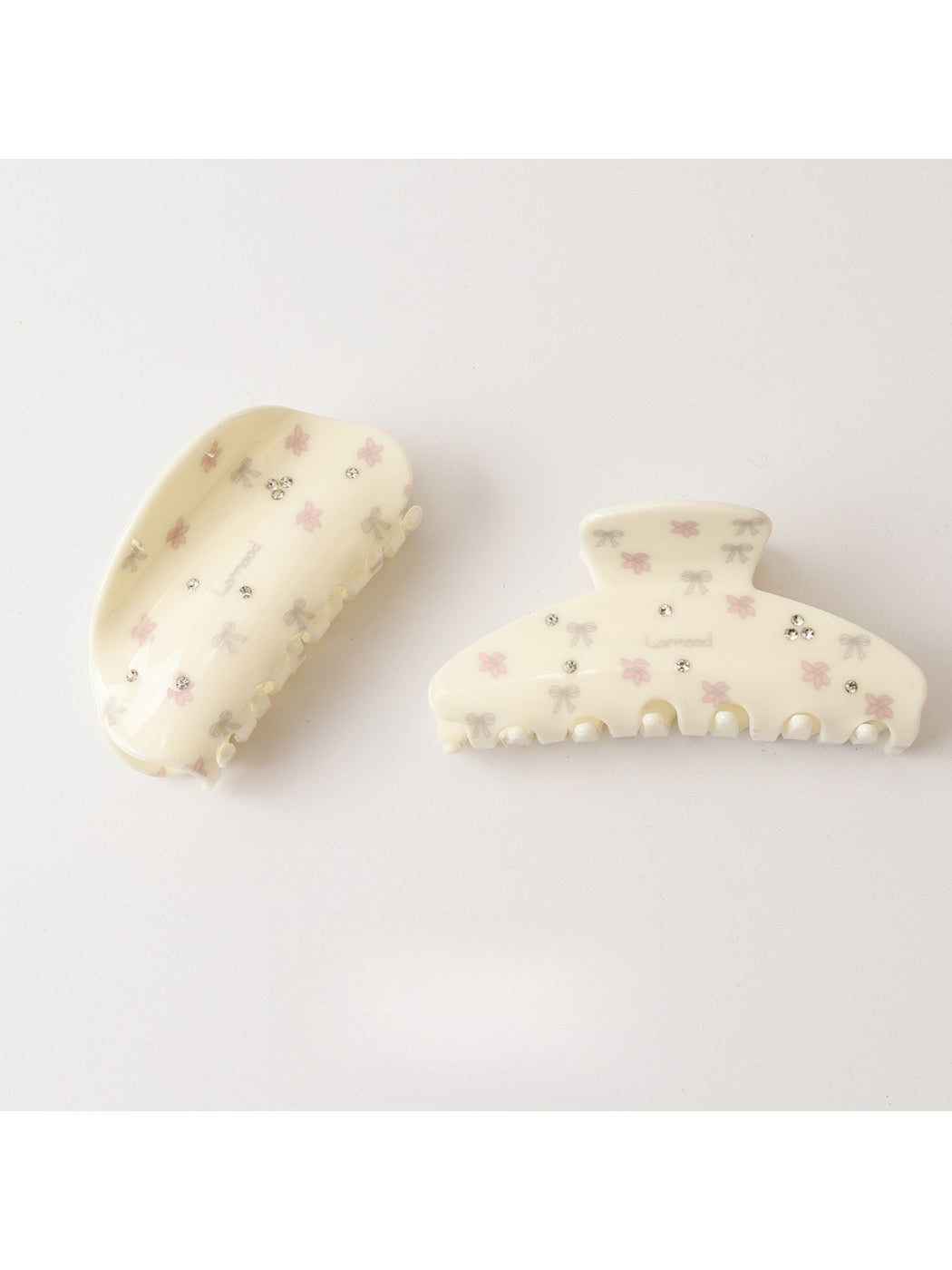 Beau - Women's Bow Print PVC Hair Claw Clip