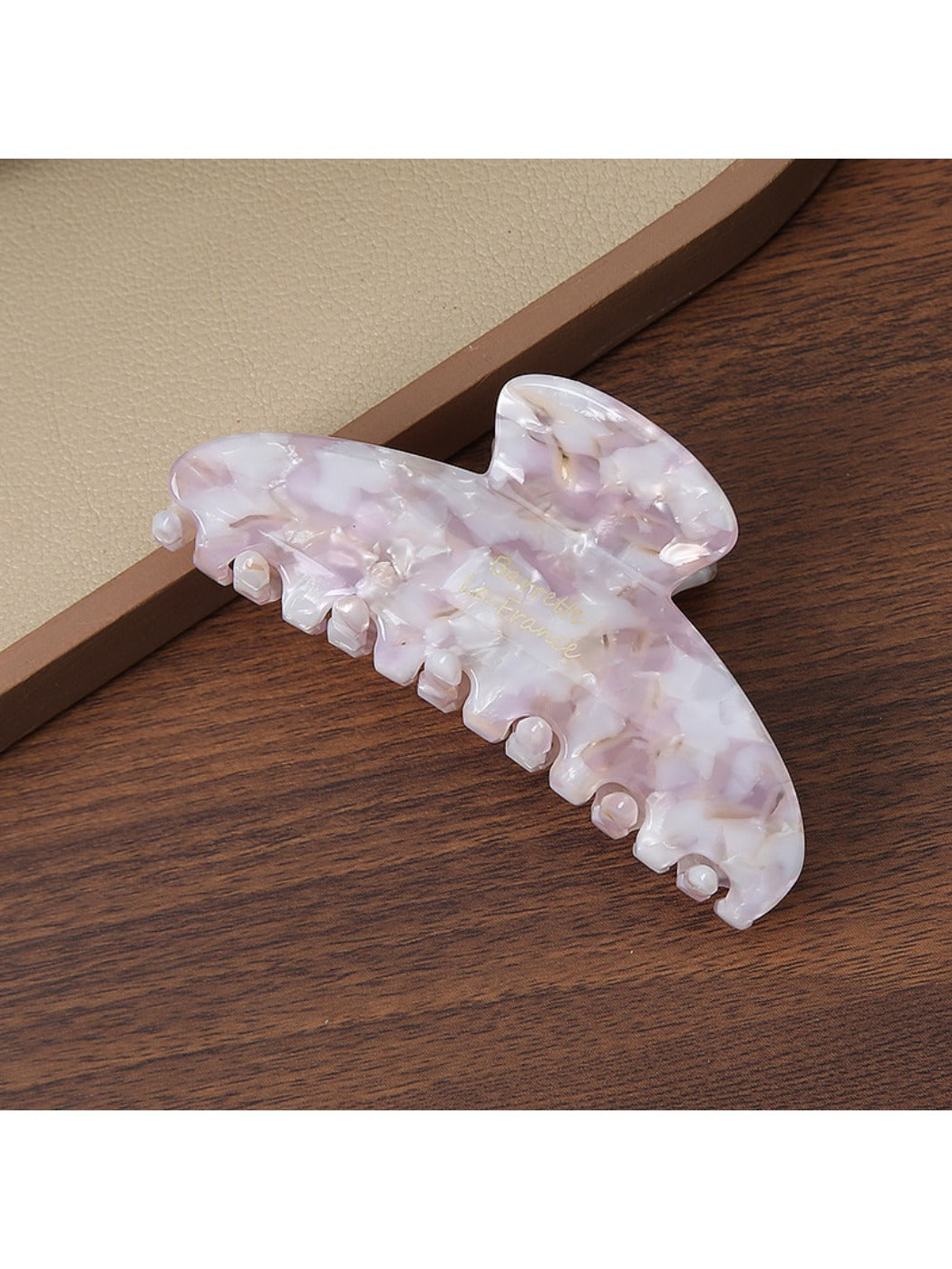 Beau - Large Fashion Hair Claw Clip