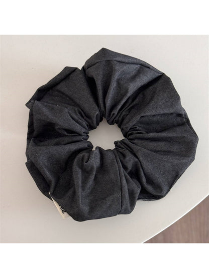 Gifty - Versatile Soft Sweet Scrunchie