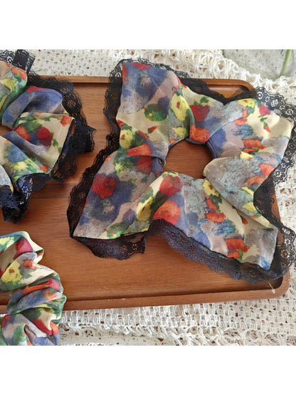 Gifty - Vintage Floral Print Mesh Fabric Scrunchie