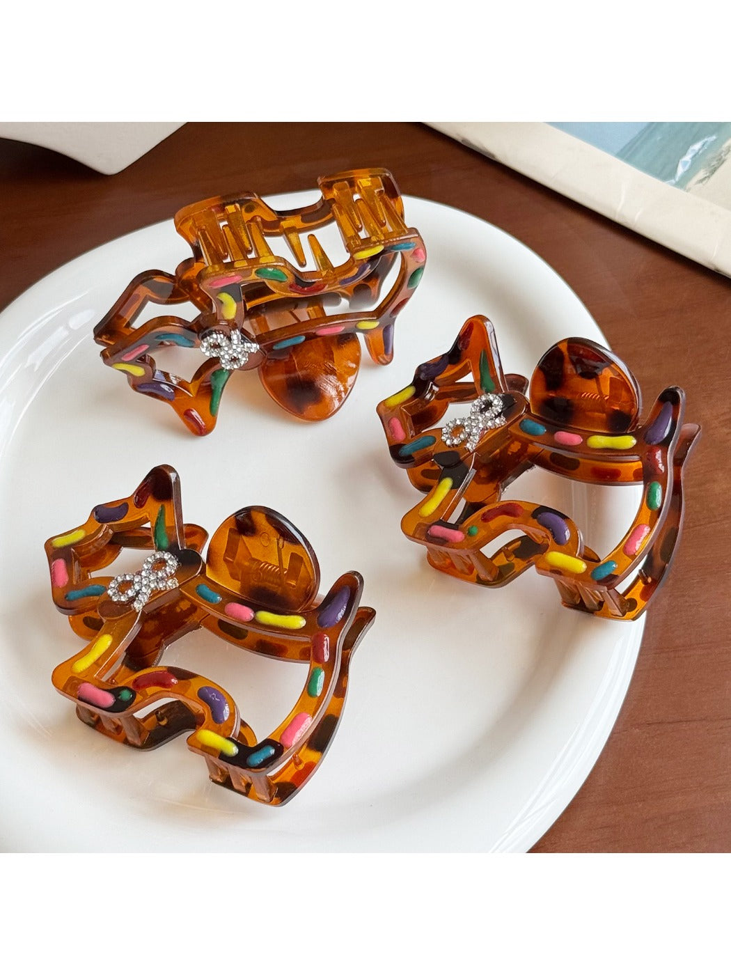 Beau - Colorful Line Puppy Minimalist Hair Clips