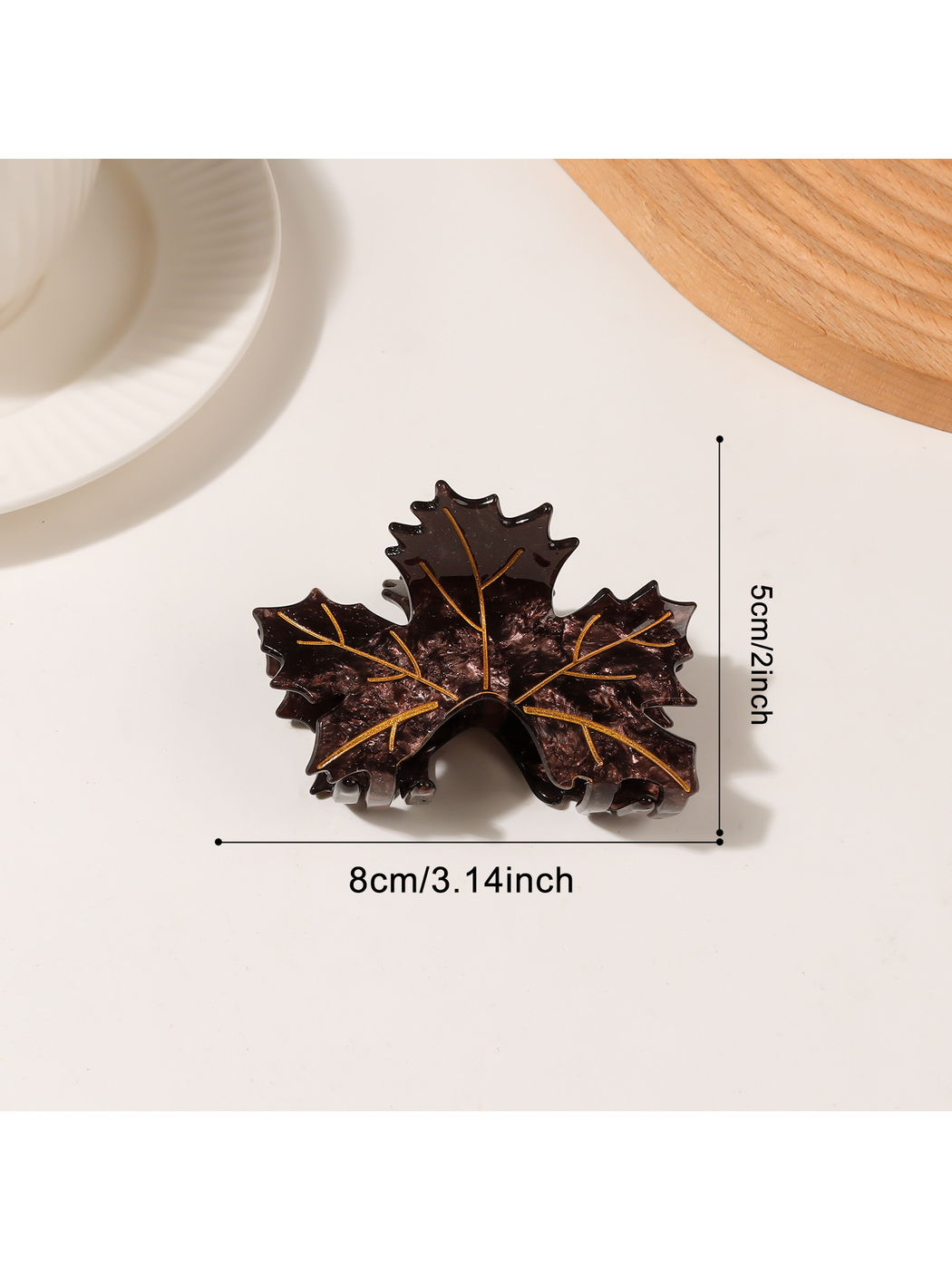 Beau - Vintage Maple Leaf Shape Claw Hair Clip