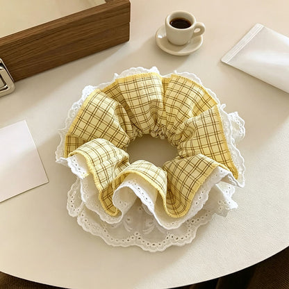 Gifty - Ruffled Plaid Lace Trim Elastic Scrunchie