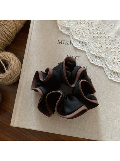 Gifty - Scallop Edge Oversized Hair Tie