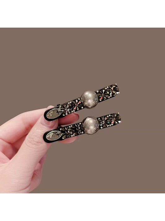 Beau - Elegant Matte Hair Clip