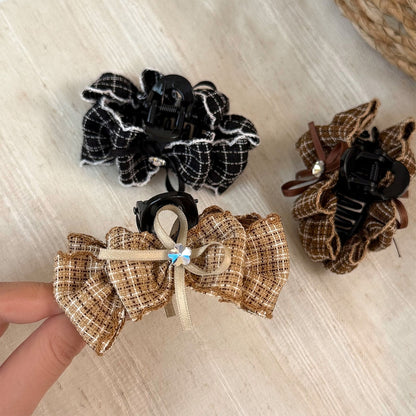 Beau - Women's Plaid Bow Detail Claw Clip