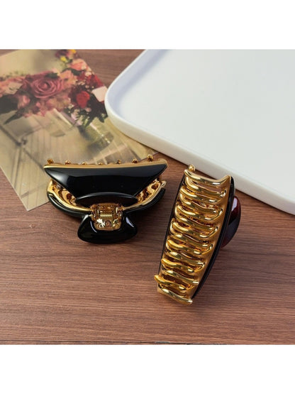 Beau - Minimalist Half Moon Hair Claw Clip