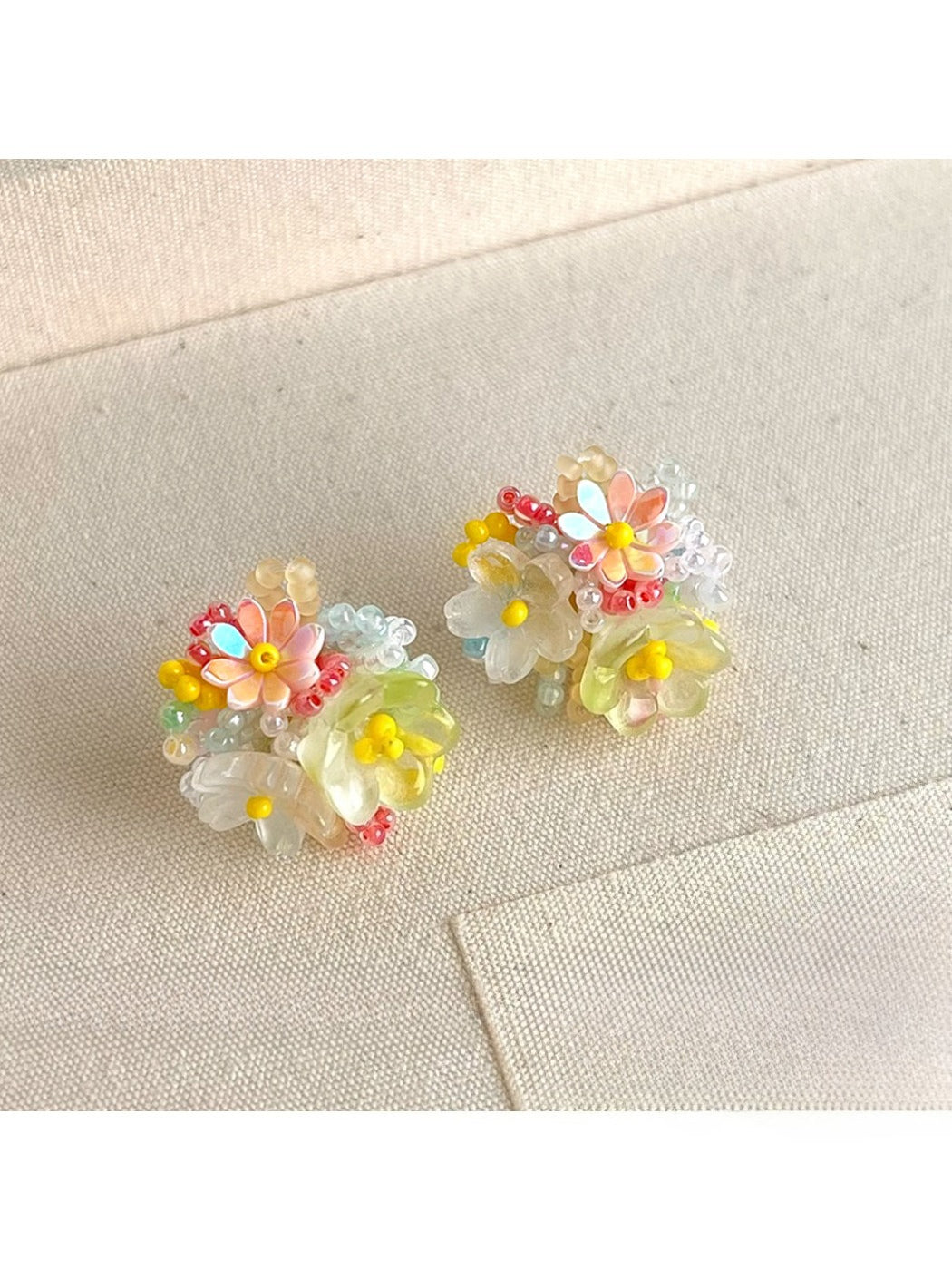 Earedge - Colorful Flower Sweet Stud Earrings