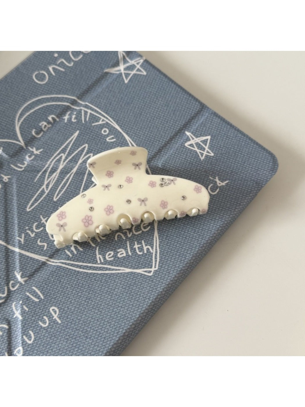 Beau - Cute Floral Patterned Hair Claw Clip