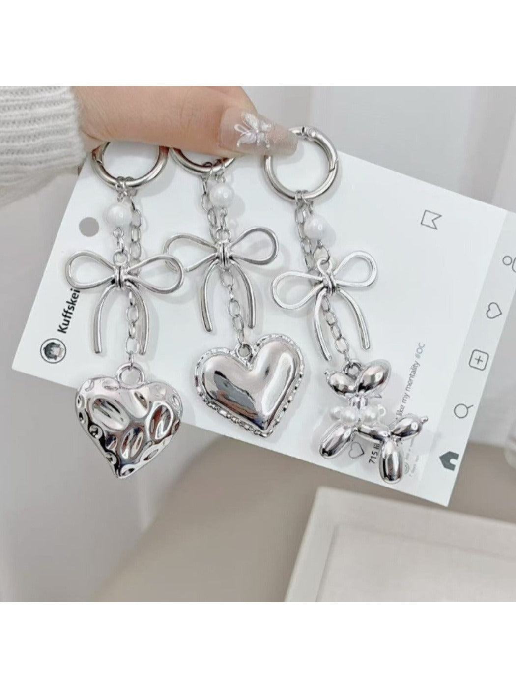 Keypus - Minimalist Modern Bow Charm Keychain