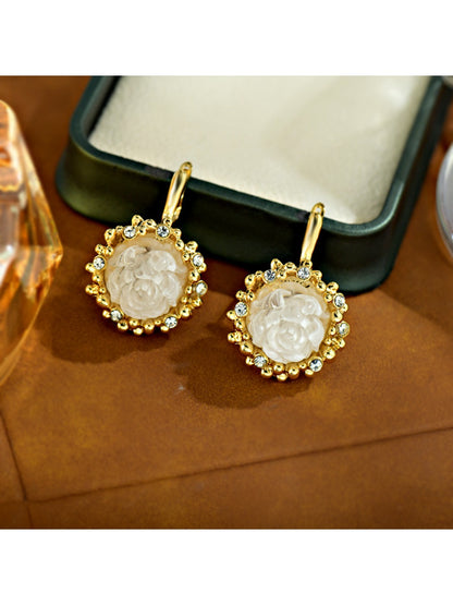 Earedge - Elegant Rose Shaped Earrings