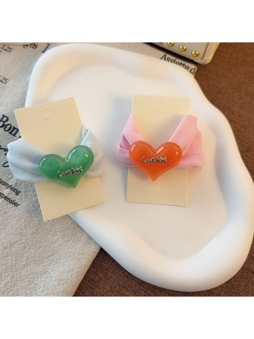Gifty - Heart Detail Elastic Decorative Hair Tie