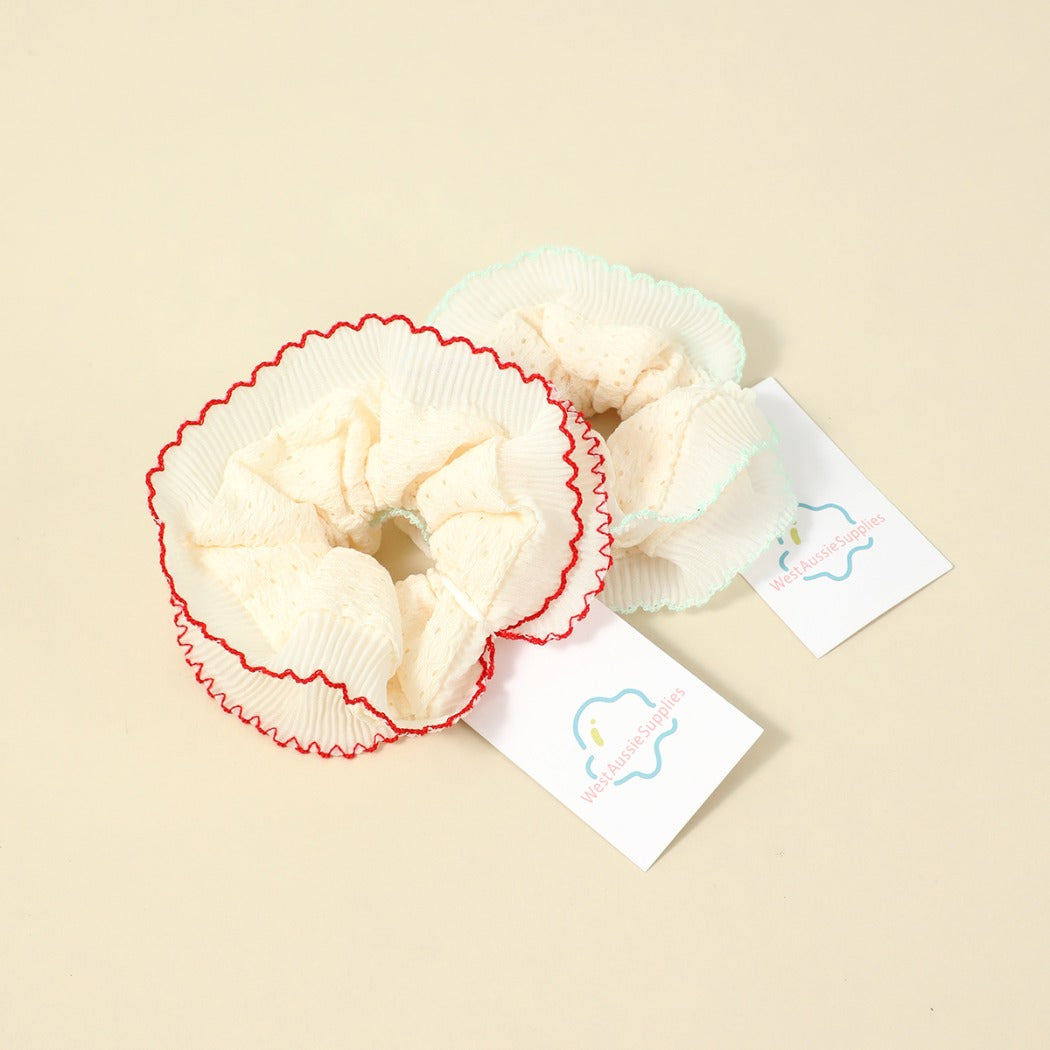 Gifty - Ruffled Lace Scrunchie