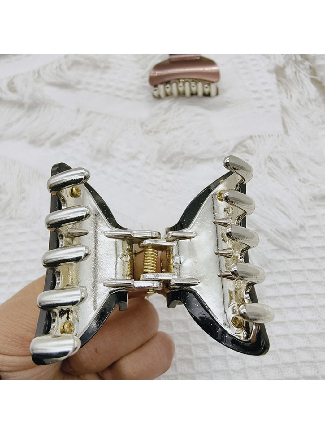 Beau - Semicircle-Shaped Fashionable Medium Hair Clip