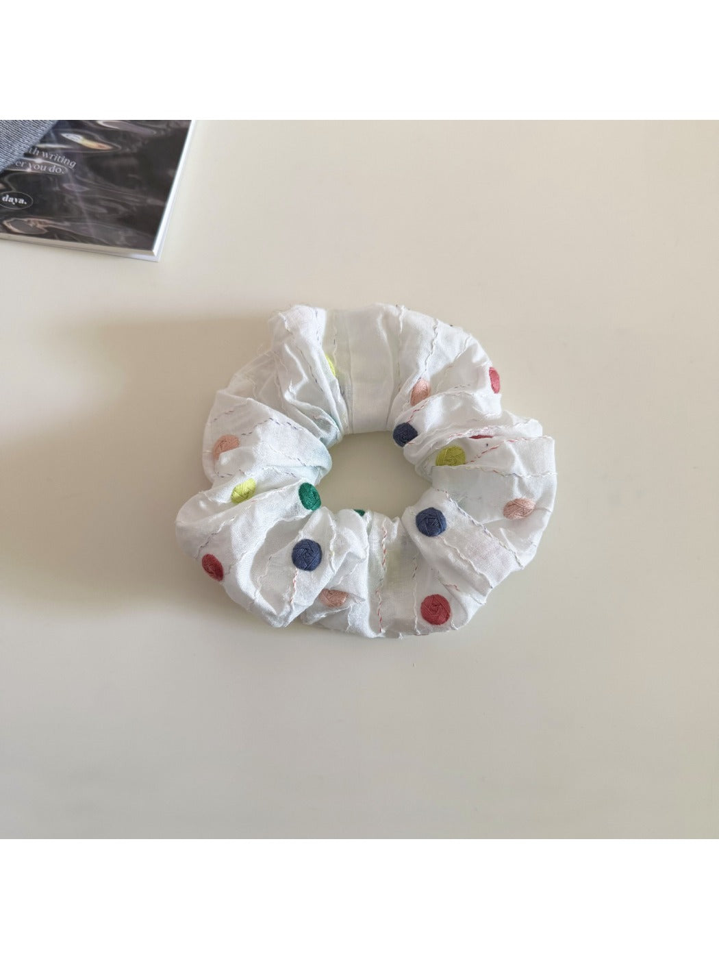 Gifty - Polka-Dotted Spiral-Shaped Hair Tie