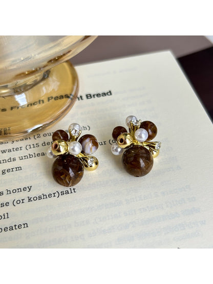 Earedge - Gentle & Elegant Stud Earrings