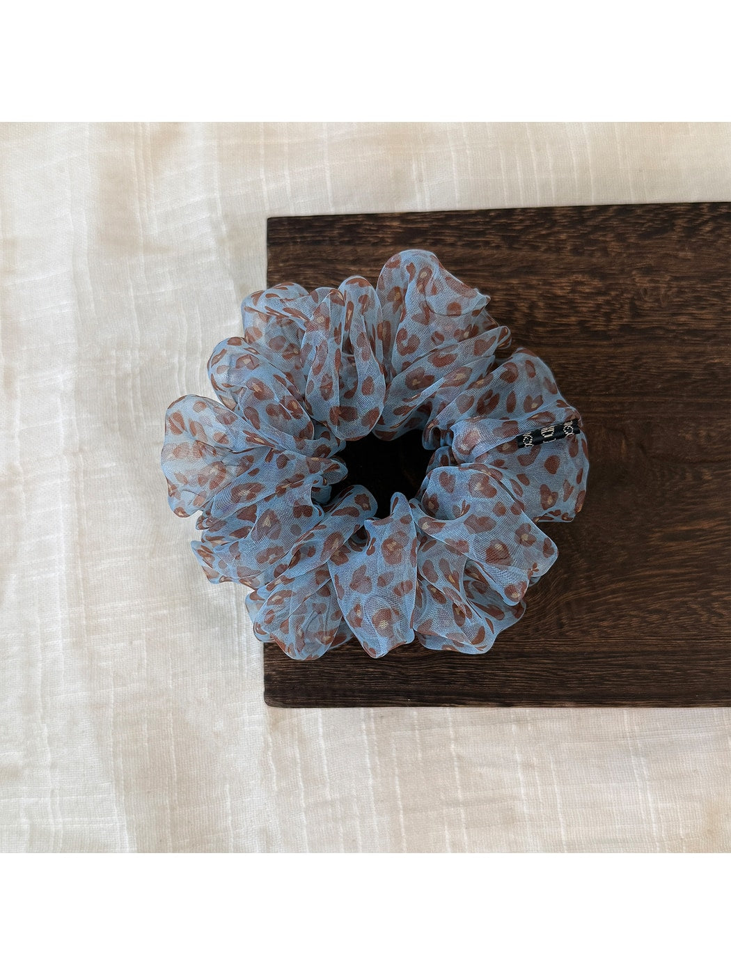 Gifty - Printed Polyester Mesh Ruffled Scrunchie