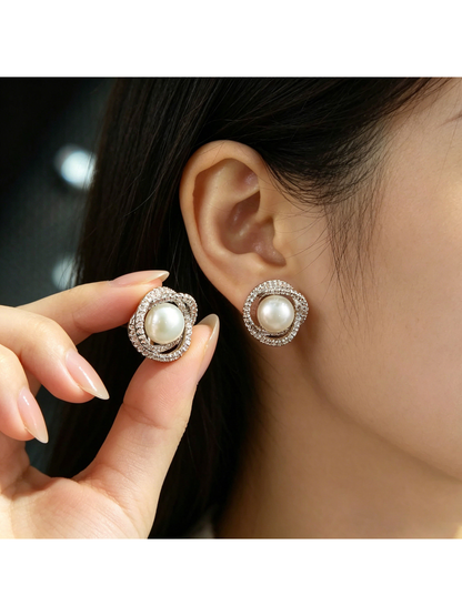 Earedge - Geometric Twisted Double Ring Stud Earrings