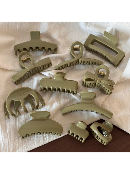 Beau - Glossy Sculpted Plastic Hair Styling Claw Clip