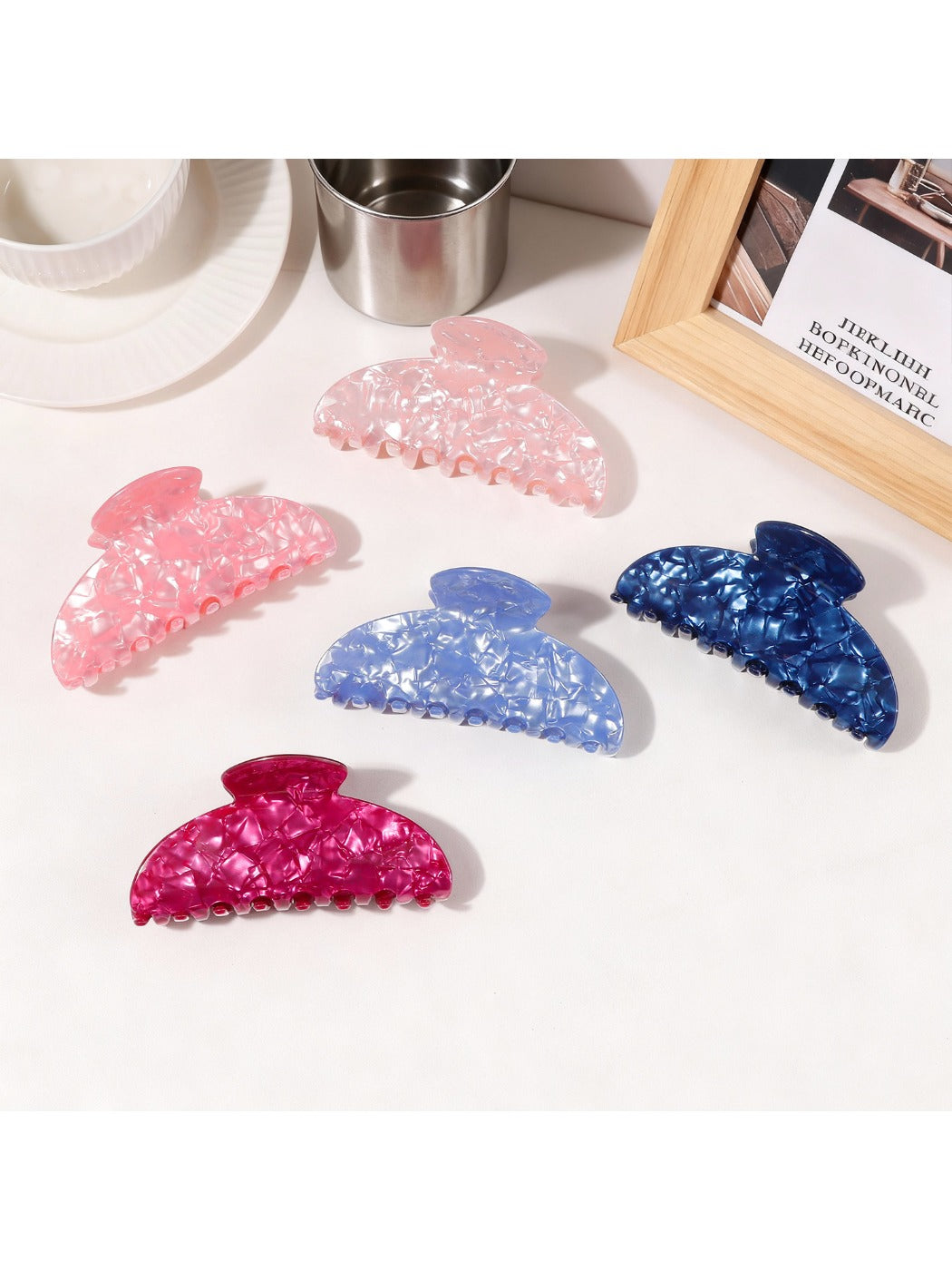 Beau - Chic Half Moon Hair Claw Clip