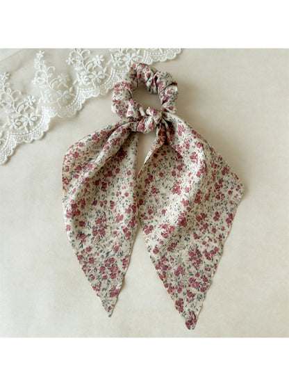 Gifty - Spring Inspired Bow Scrunchie