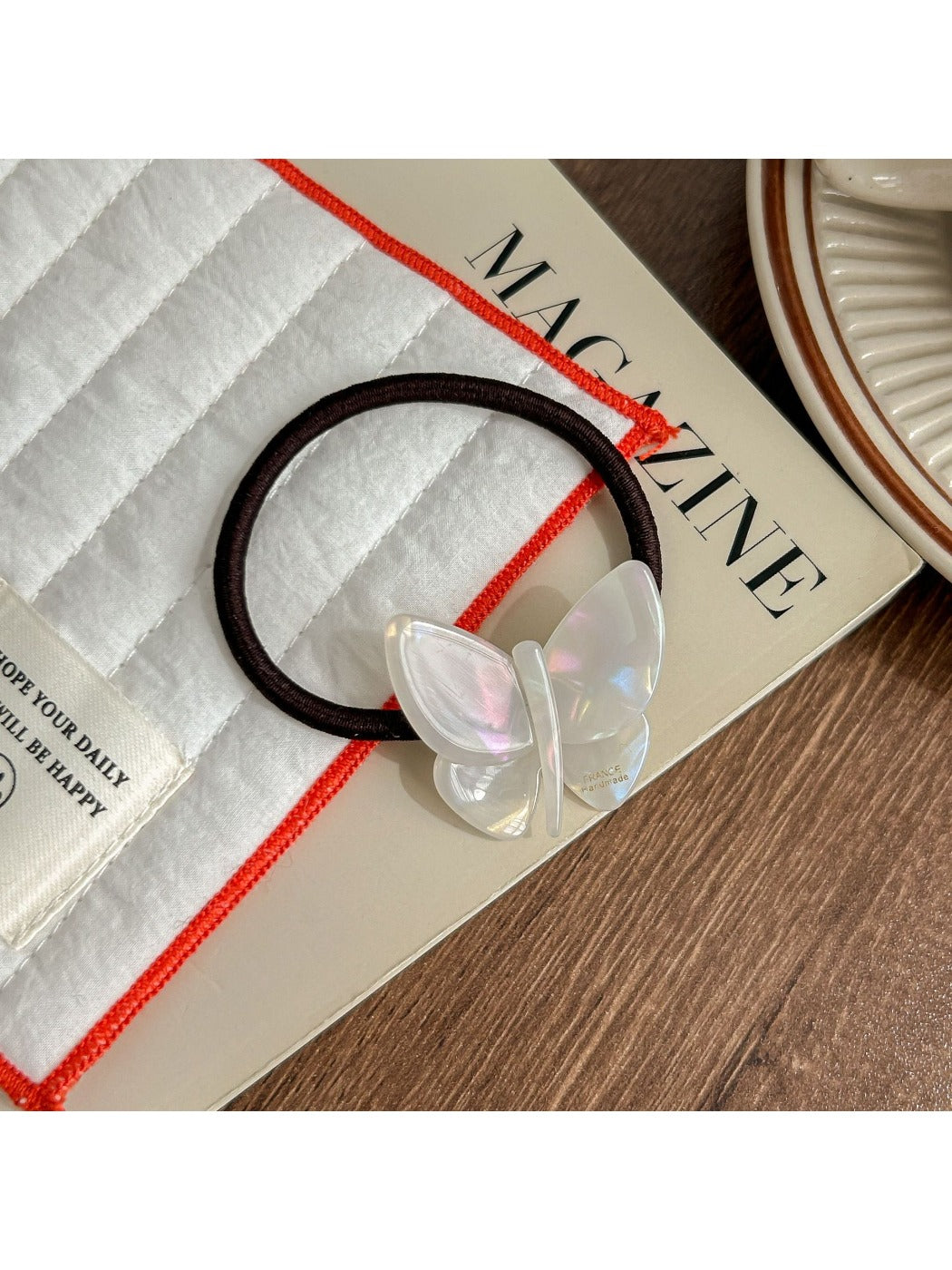 Gifty - Elegant Acetate Butterfly Hair Tie