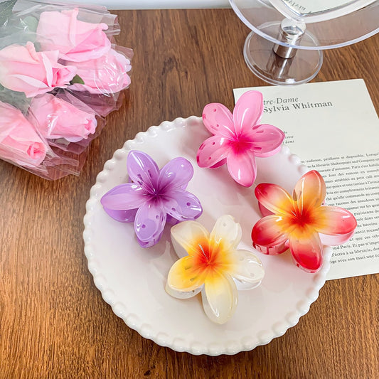 Beau - Bright Flower Shaped Glossy Claw Clip