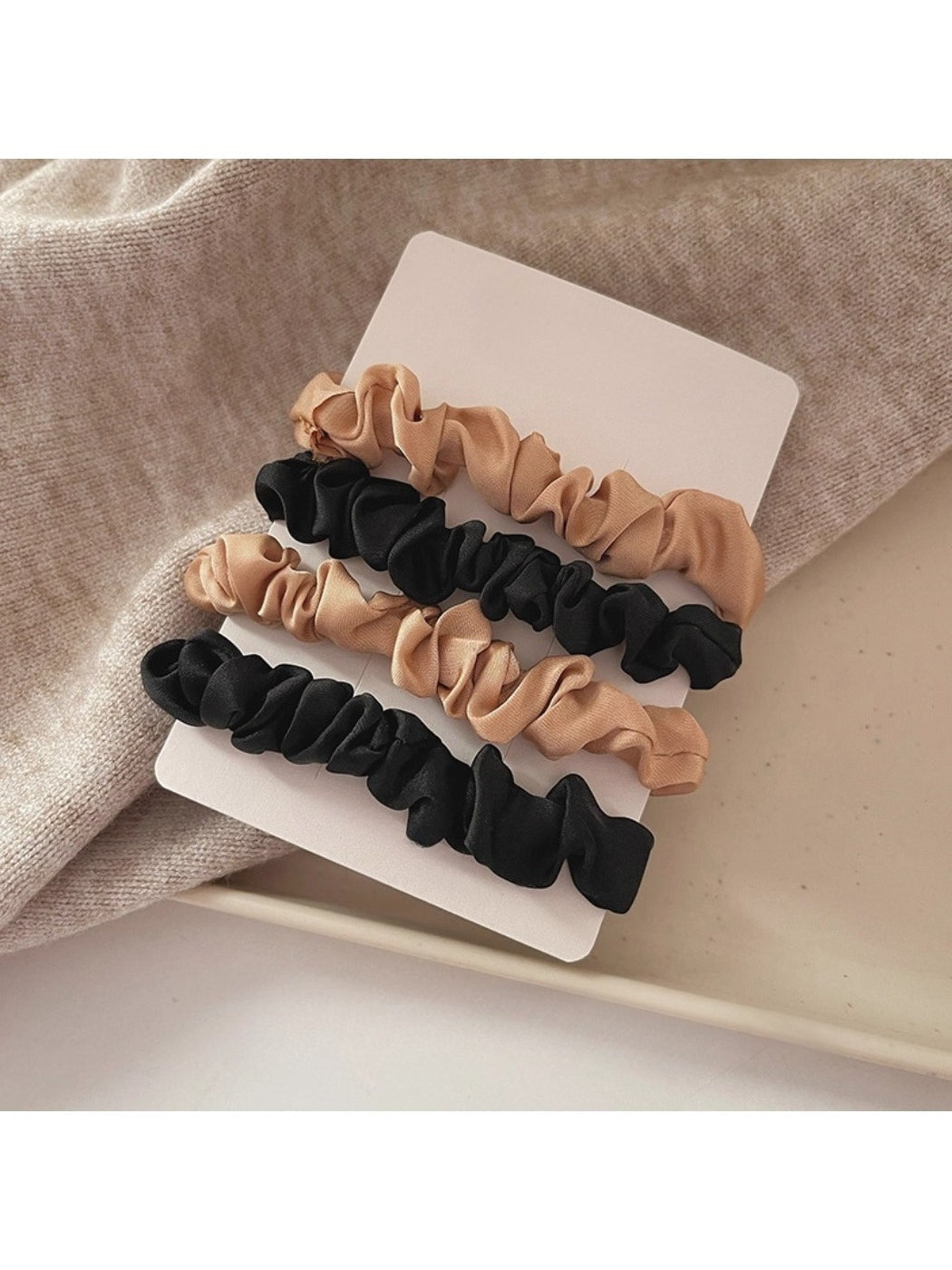 Gifty - 4 Pack Solid Color Hair Ties