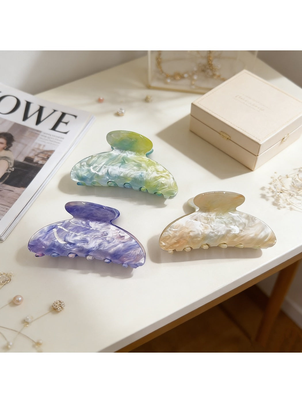 Beau - Minimalist Elegant Woodland Hair Clip